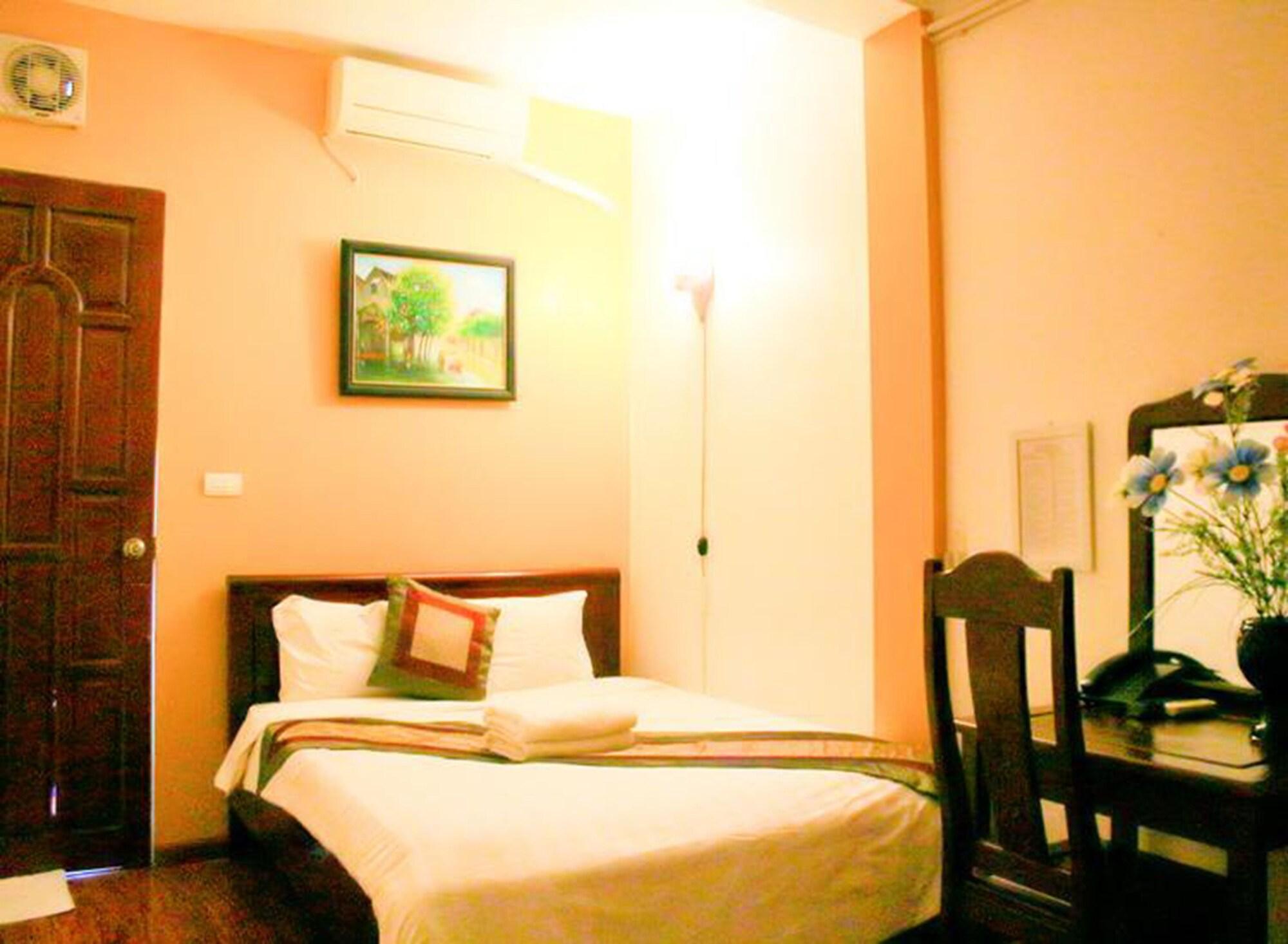 Hoan Kiem Lake Hotel Hanoï Extérieur photo